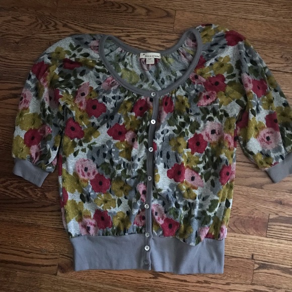 Forever 21 Floral Cardigan - Picture 2 of 5